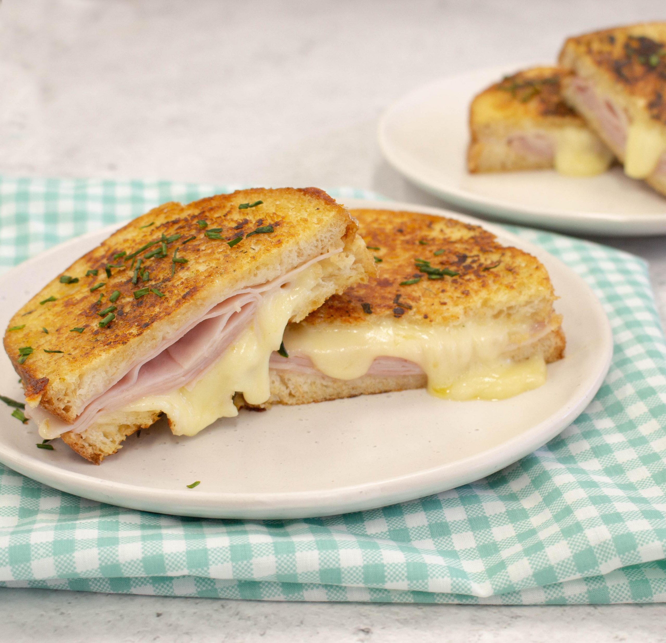 Ham and Cheese Garlic Bread Toasted Sandwich 