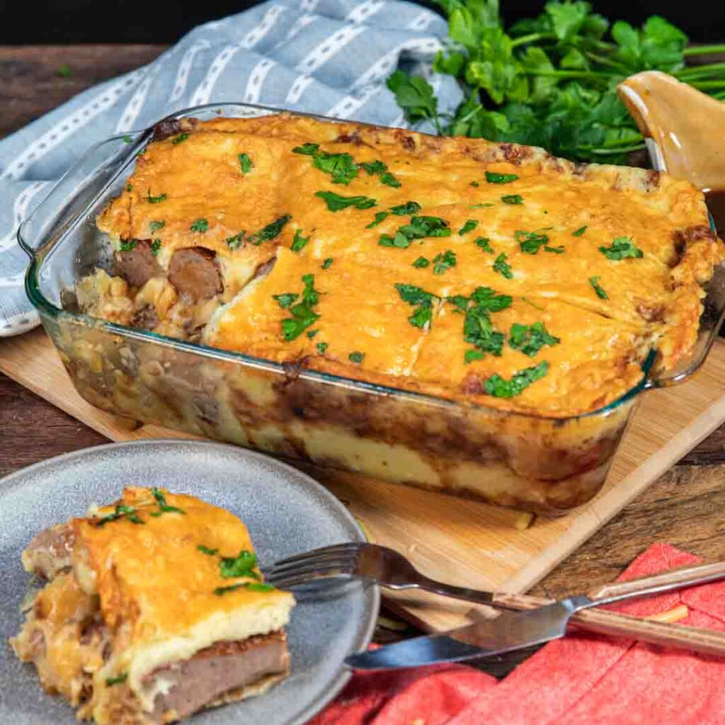 Three Aussie Farmers - Sausage & Mash Lasagna